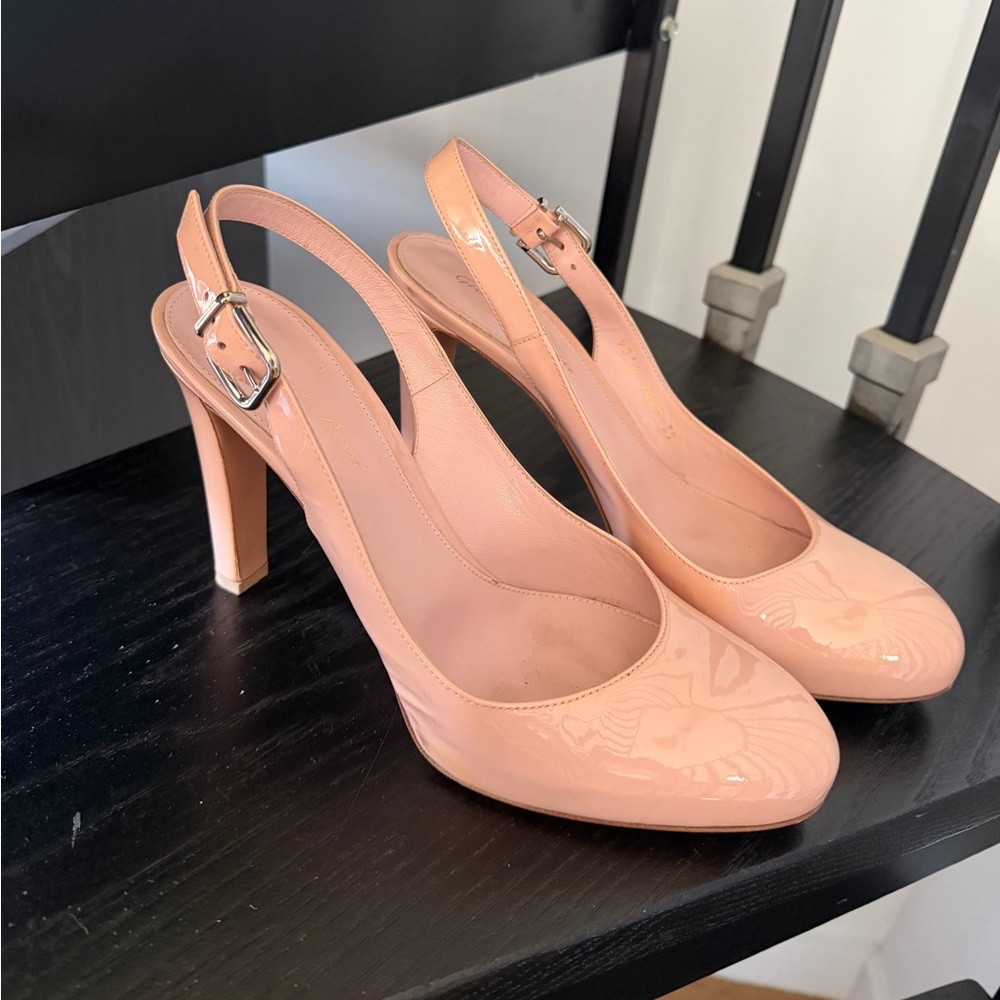 Gianvito Rossi Nude Patent Leather Slingback Heels Size EU 36/US 6
